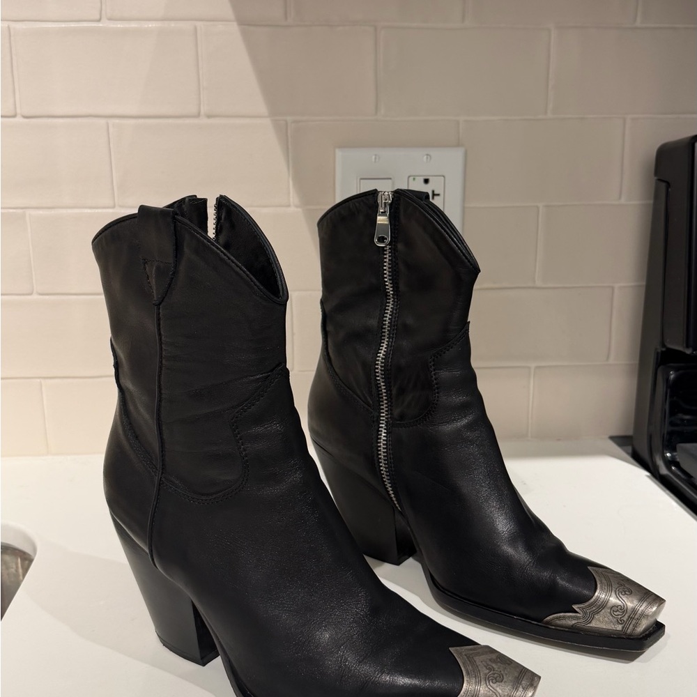 Black Brayden Western Leather Ankle Boots